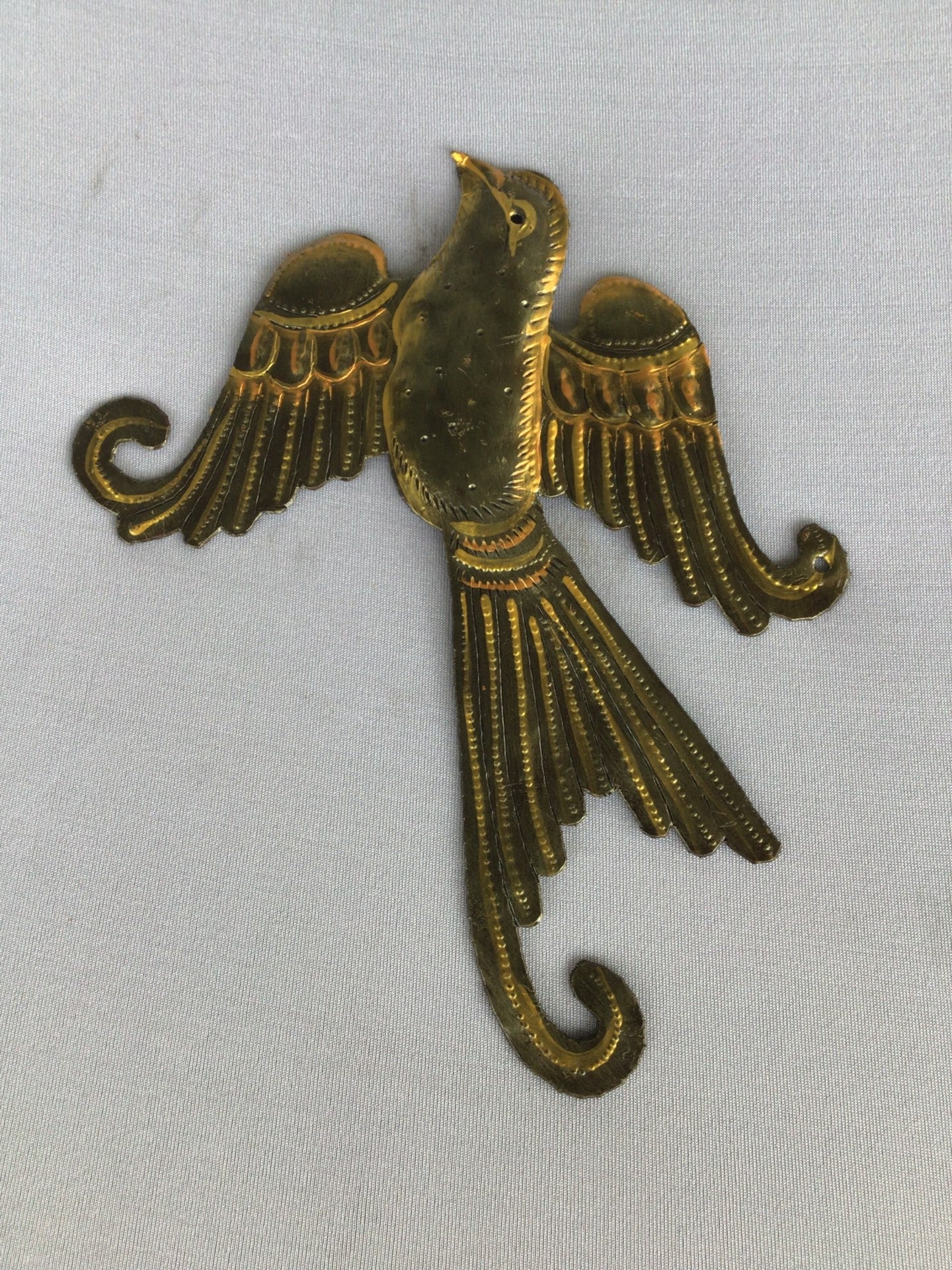 Handmade Flying Bird Metal Wall Decor – Haitian Artisan Creation.